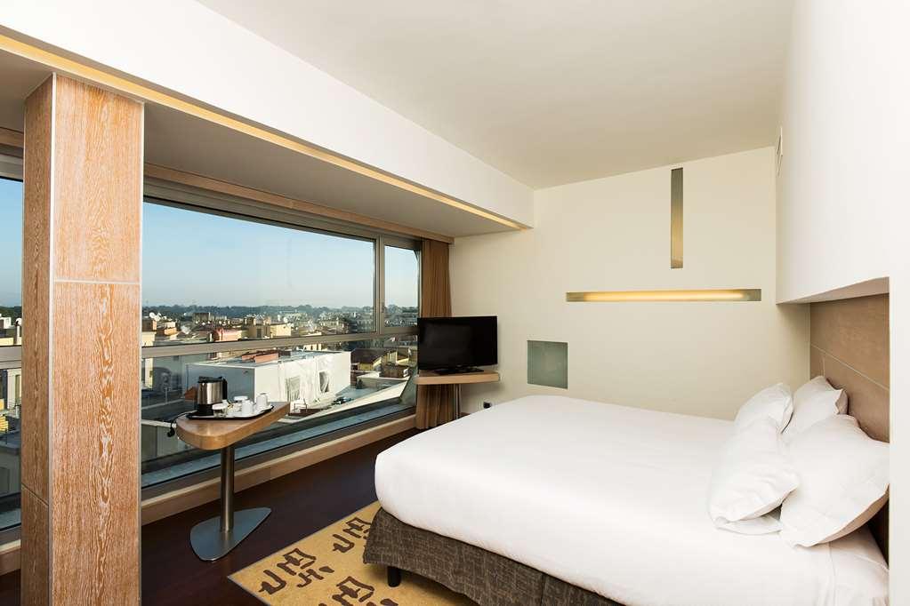 Hilton Garden Inn Rome Claridge Bilik gambar
